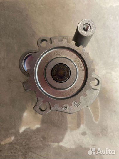 Водяная помпа Шкода Октавия