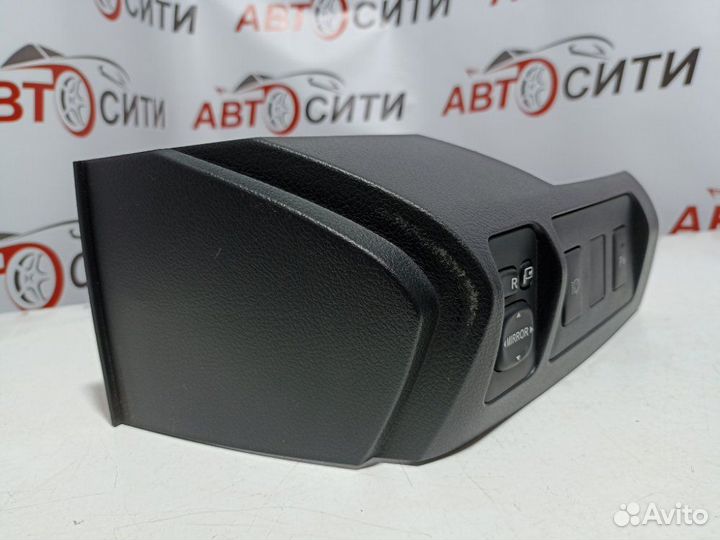 Накладка на торпедо Toyota Camry 40-45