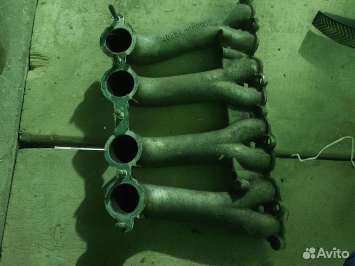 Впускной коллектор 405-409