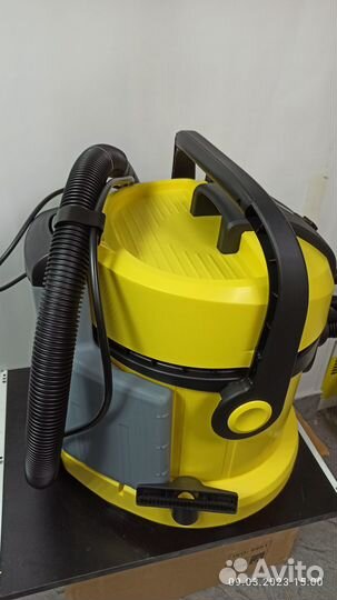 Моющий пылесос Karcher SE 4001