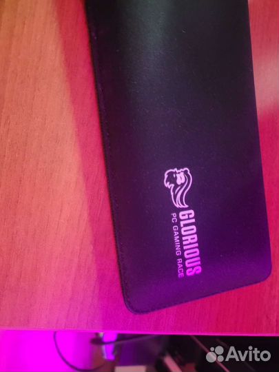 Glorious Wrist Rest Regular Full Size