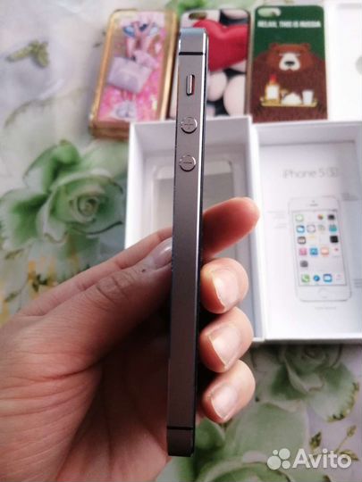 iPhone 5S, 16 ГБ
