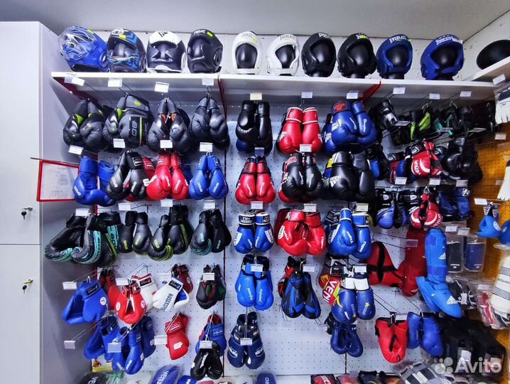 Боксерские перчатки Reebok 10/12 OZ