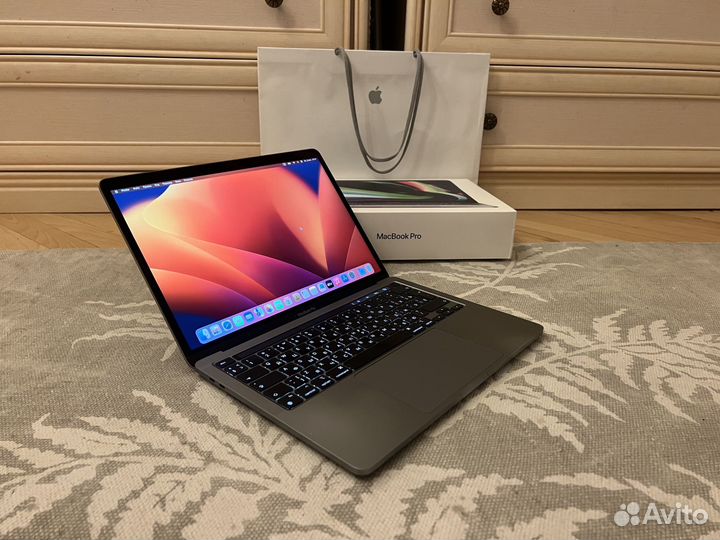 MacBook Pro 13 M1 16Gb 512Gb Ростест в идеале