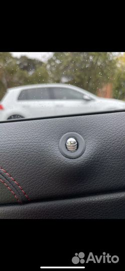 Колпачки на литые диски Mercedes