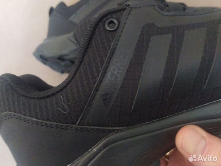 Кроссовки Adidas terrex новые