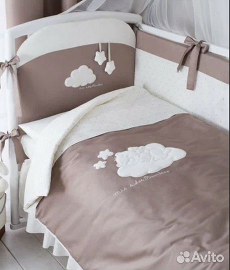 Комплект в детскую кроватку бортики