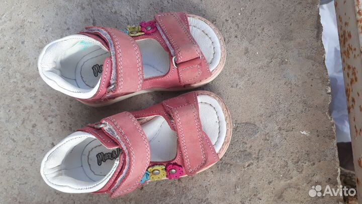 Детское обувь для девочек