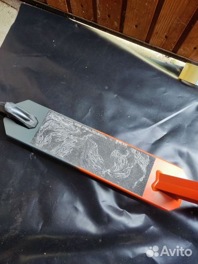 Трюковый самокат MF520 burning Oxelo