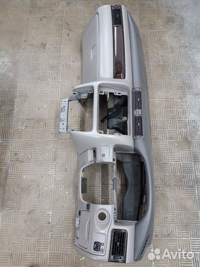 Торпеда Toyota crown S170 2000г