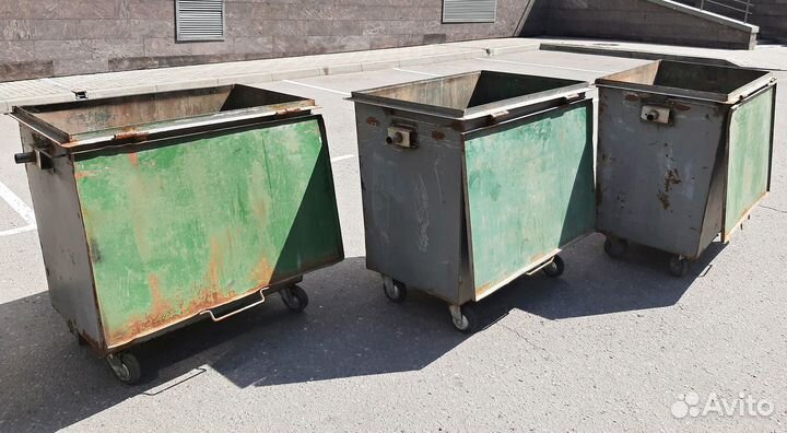 Металлический контейнер для мусора 0,8 м.куб