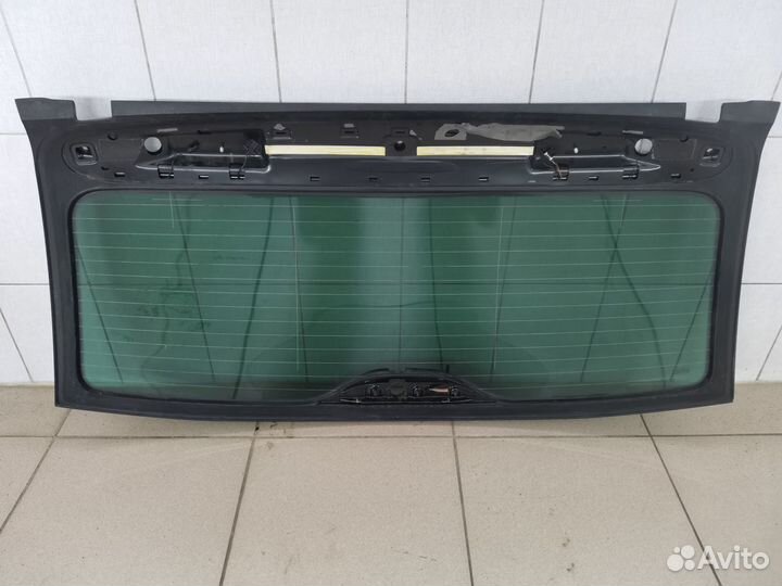 Стекло крышки багажника VW Touareg 1 7L