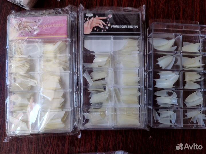 Для наращивания ногтей