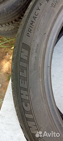 Michelin Primacy 4 235/45 R18 98W