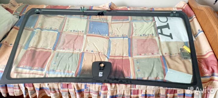 Лобовое стекло LADA largus