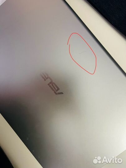 Ноутбук asus