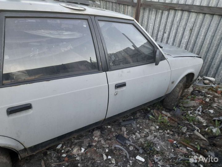 Капот на москвич 2141