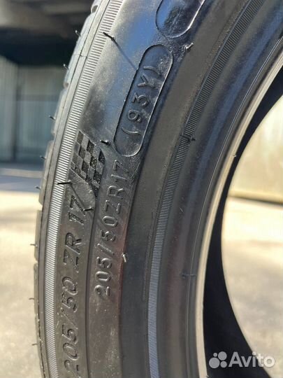 Michelin Pilot Sport 4 205/50 R17