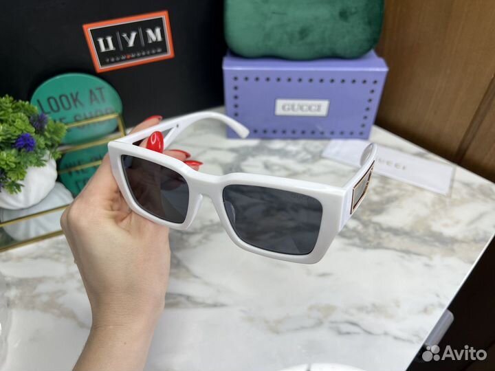 Солнечные очки Gucci унисекс