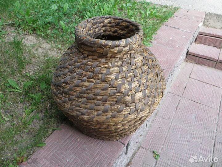 Антикварная деревенская утварь Прялки Ступы Сани