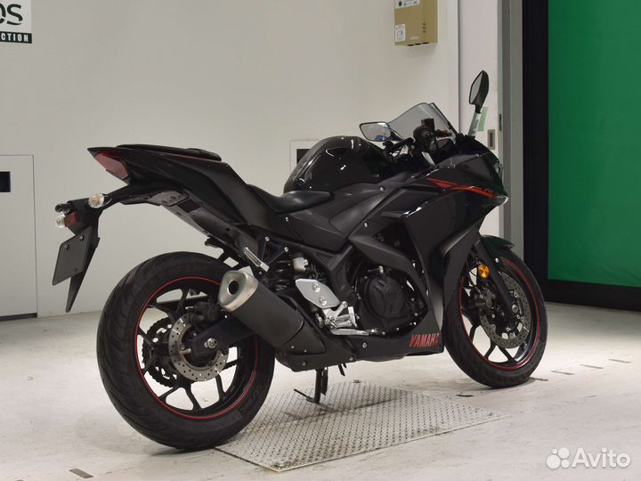 Yamaha YZF - R3