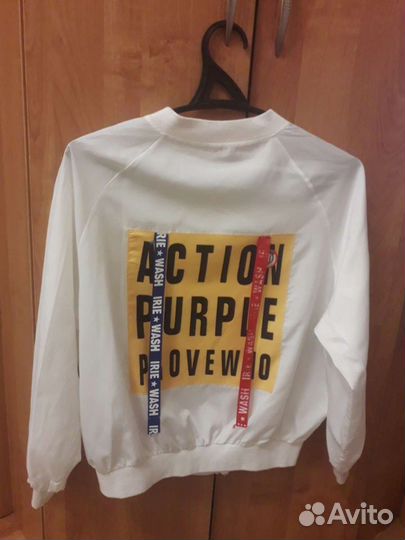 Ветровка для девочки