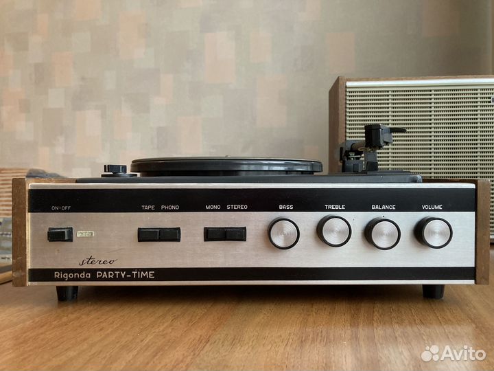 Проигрыватель винила Rigonda