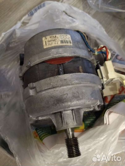 Двигататель стиральной машины zanussi