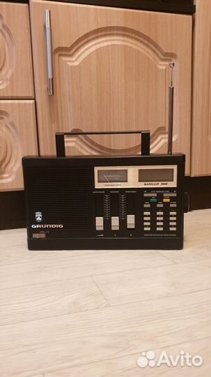 Радиоприемник grundig satellite 300, 1984г. Обмен