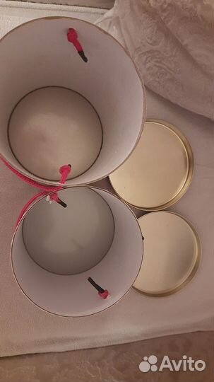 Подарочные коробки