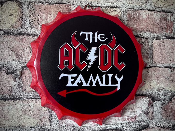 Декор на стену The AC/DC Family