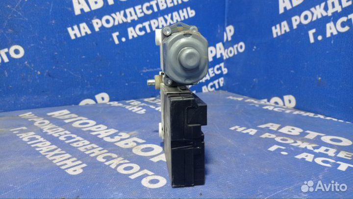 Моторчик стеклоподъемника Volkswagen Jetta 6 седан