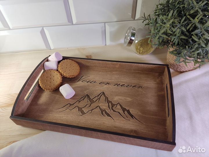 Поднос деревянный