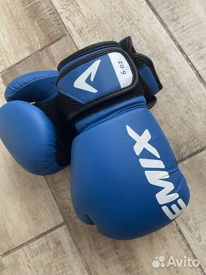 Боксерские перчатки 6 oz