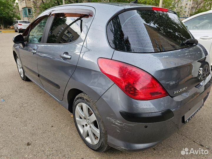 Peugeot 308 1.6 AT, 2011, 135 000 км