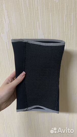 Наколенники demix для всех видов спорта M-L размер