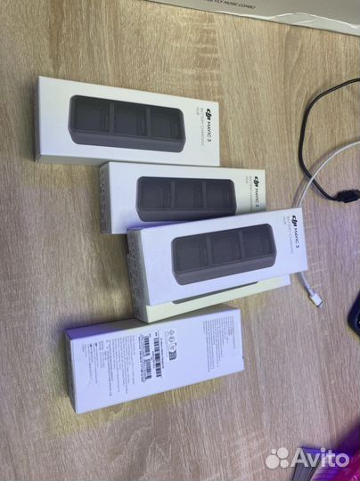 DJI Mavic 3 Battery Charging Hub (Хаб для Акб)