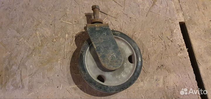 Колесо для тачки строительной и садовой