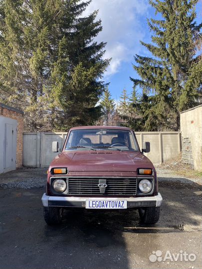 Niva 21214 (по запчастям)