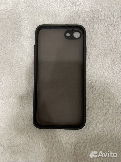 Чехол на iPhone 8