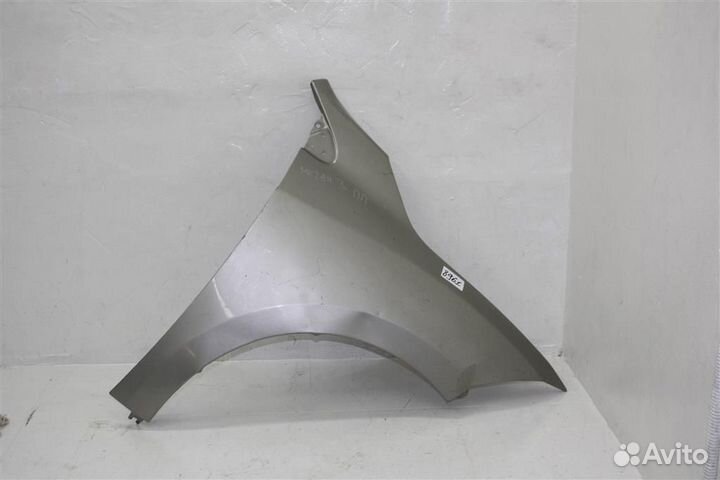 Крыло переднее правое Renault Megane 3