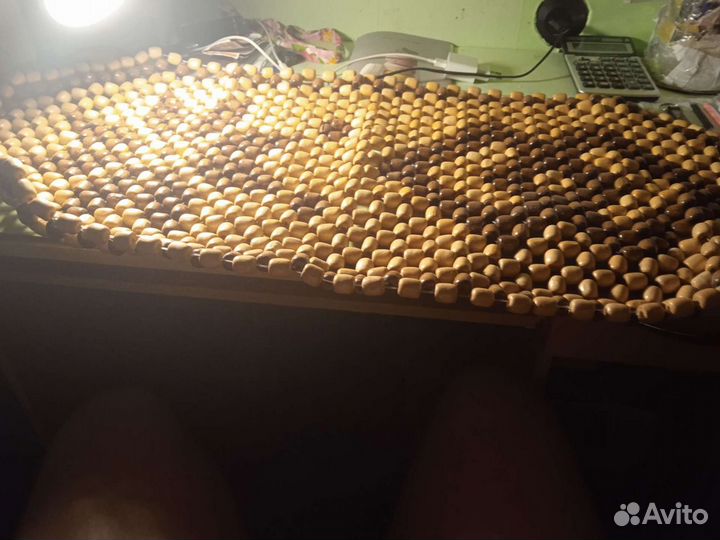 Чехол на сиденье из дерева