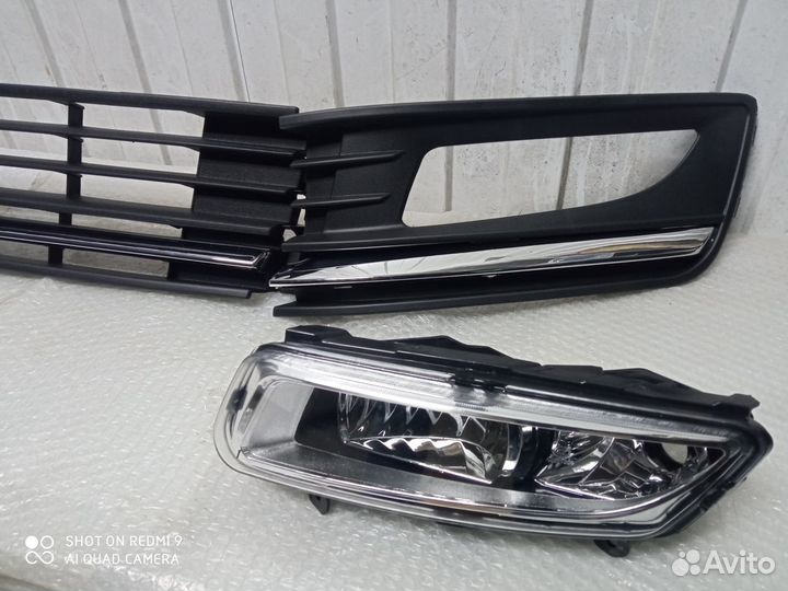 Решетка в бампер Volkswagen Polo (хром) 15-20 г