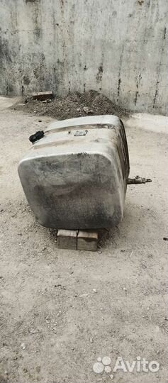 Топливный бак на ман