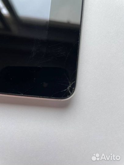 Apple iPad 2 16Gb Wi-Fi (черный)