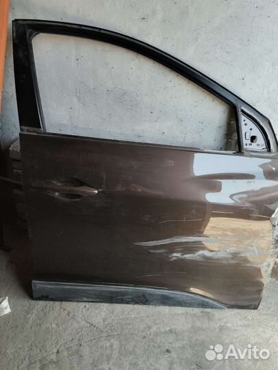 Дверь боковая передняя правая на хундай ах35