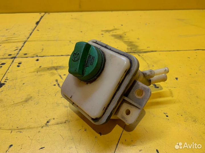 Бачок гур Chery Fora 2006–2010