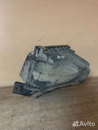 Корпус воздушного фильтра passat B5 (1.9 AVB