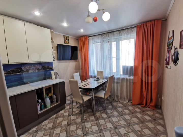 1-к. квартира, 37 м², 4/8 эт.