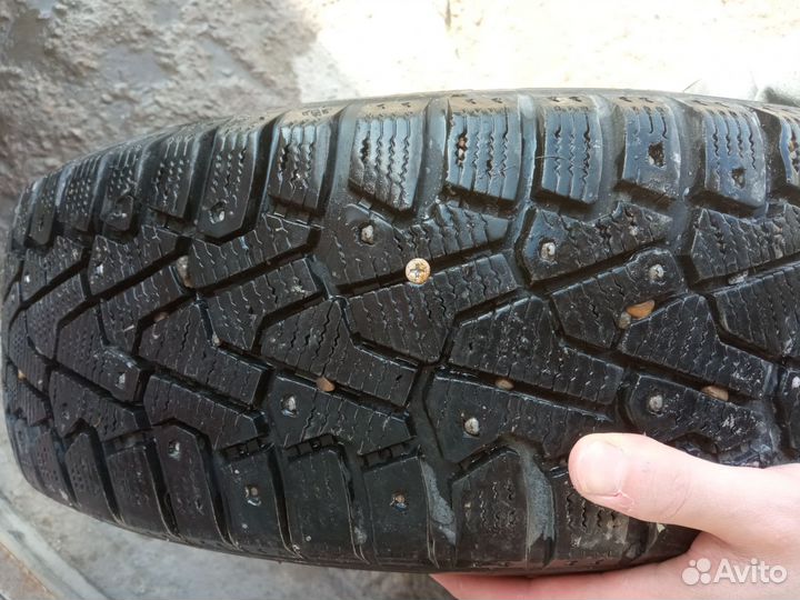 R15 Pirelli Ice Zero 185/65, PCD 4x114.3 DIA 65